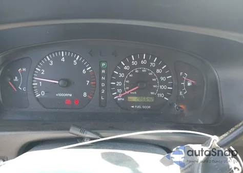 2000 Toyota Sienna Le/Xle z USA, uszkodzony, nr VIN 4T3ZF13C8YU215604